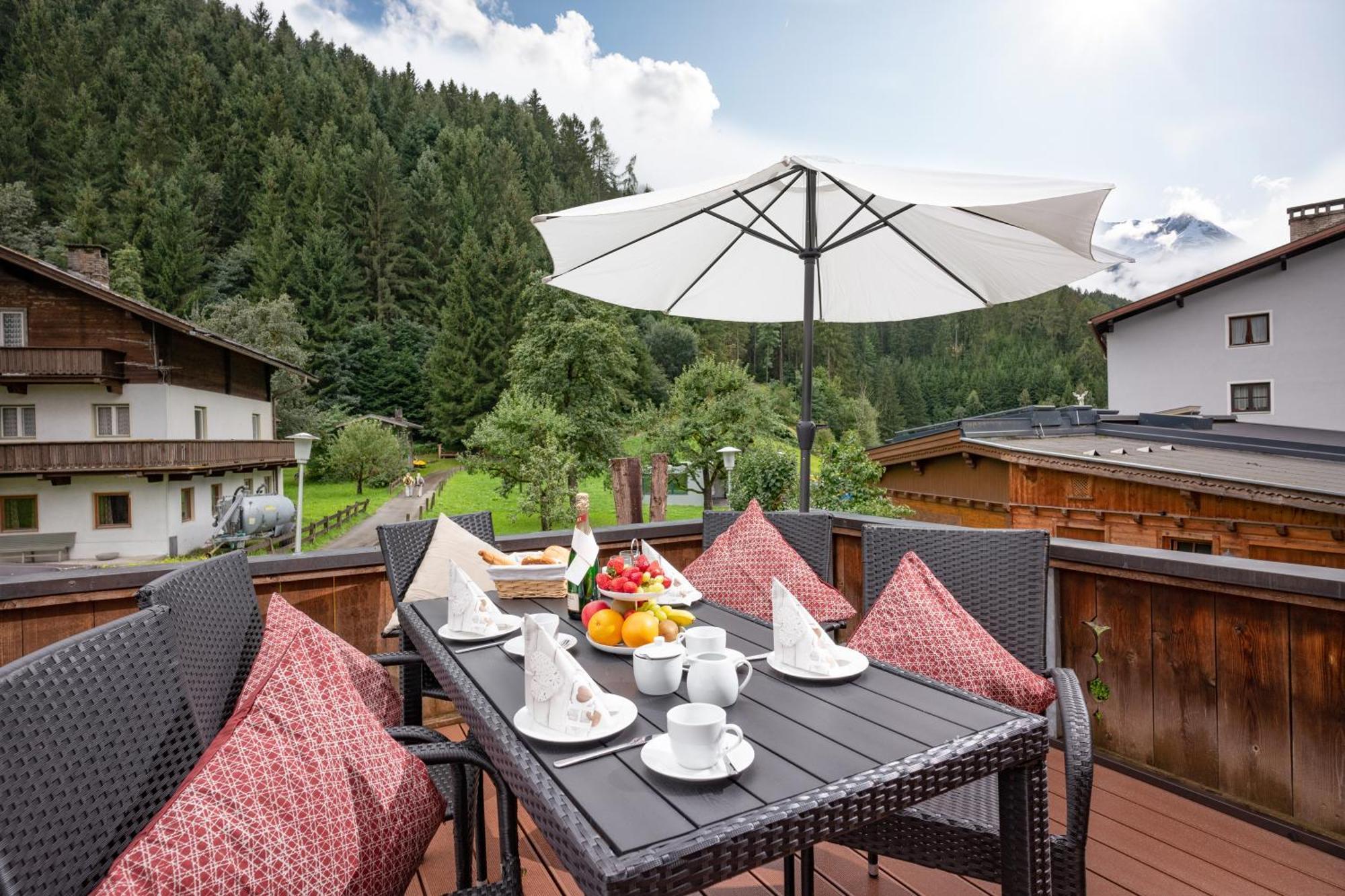 Apartament Landhaus Bohrer Mayrhofen Zewnętrze zdjęcie